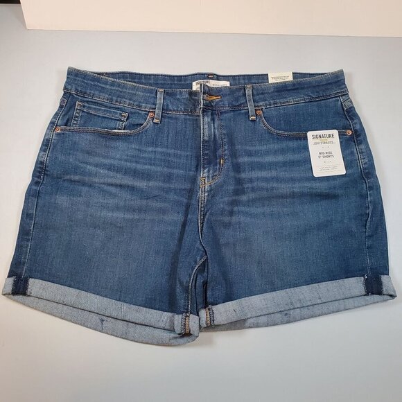 Levi's Signature Mid-Rise 5" Shorts Stretch Folded Hem Denim Size 16 Womens NWT - Picture 1 of 13